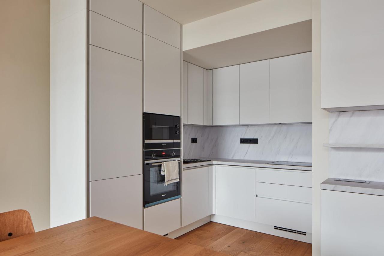 Prague Days - Designer Apts - Garage - Terrace - Easy City Access Luaran gambar