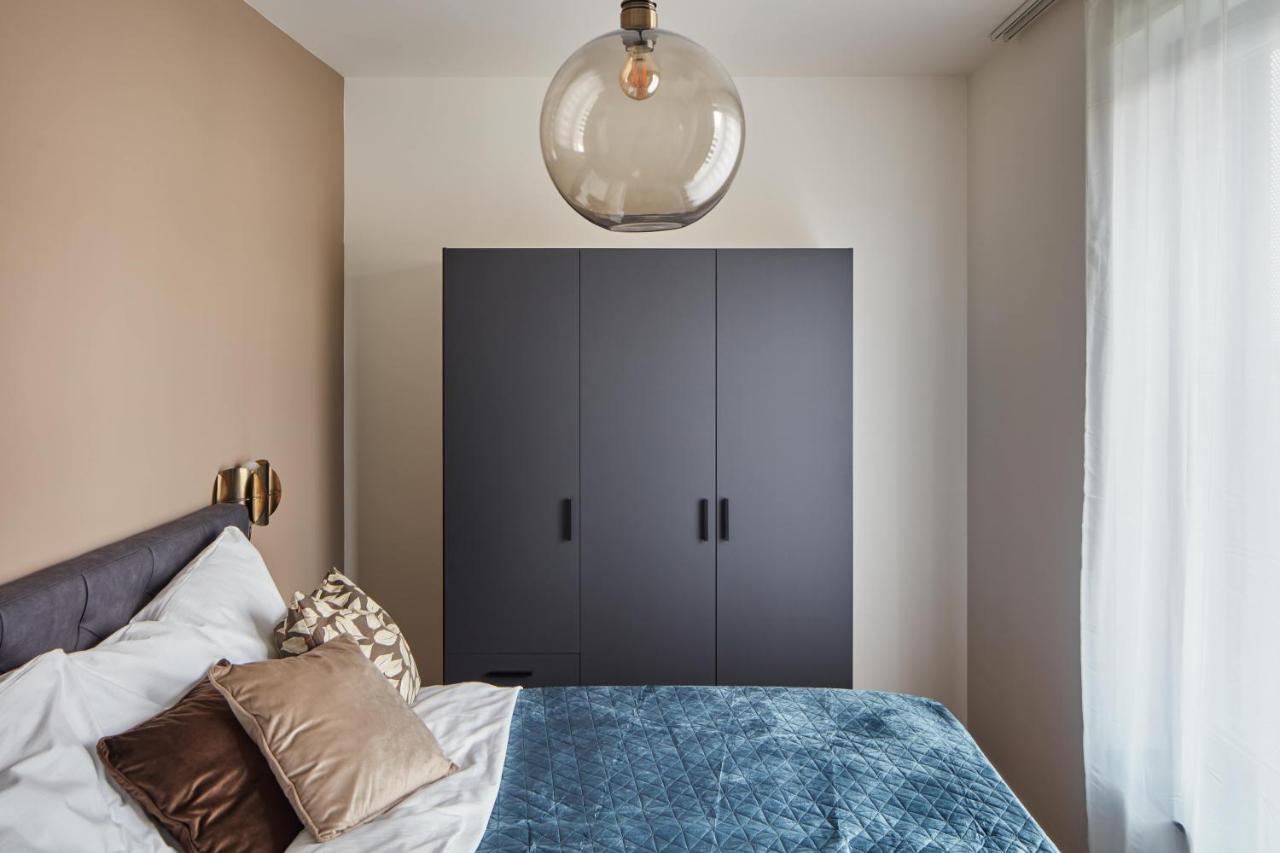 Prague Days - Designer Apts - Garage - Terrace - Easy City Access Luaran gambar